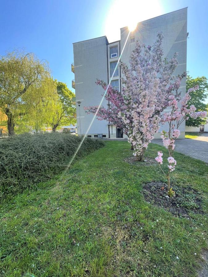 Al-Dom Apartamenty Apartament Zaciszny Колобжег Экстерьер фото